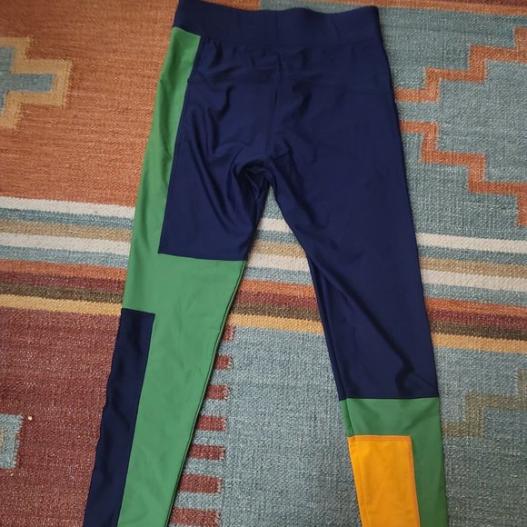 LAAIN Colorblock activewear SET medium - Picture 14 of 14